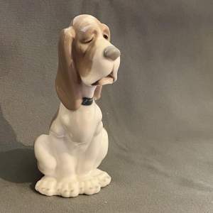 LLadro Nao Hound Dog Figure
