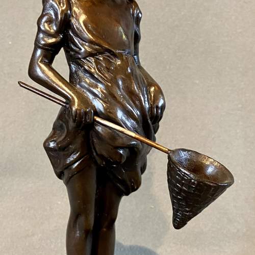 Sheree Valentine Daines Out to Play Bronze Figure image-3