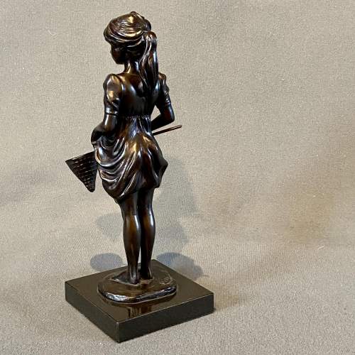 Sheree Valentine Daines Out to Play Bronze Figure image-4