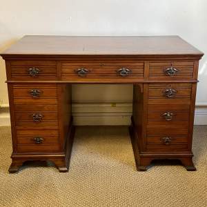 Arts and Crafts Kneehole Desk