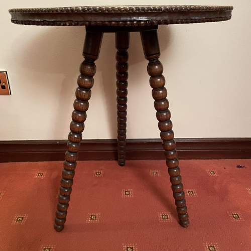 19th Century Rosewood Carved Circular Table image-4