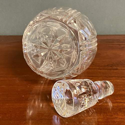 Victorian Glass Decanter image-4
