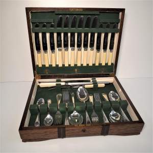 Complete 1940s 6 Place Setting Oak Cased Canteen of Cutlery