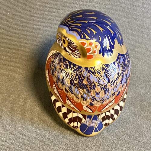 Royal Crown Derby Owl Paperweight image-3