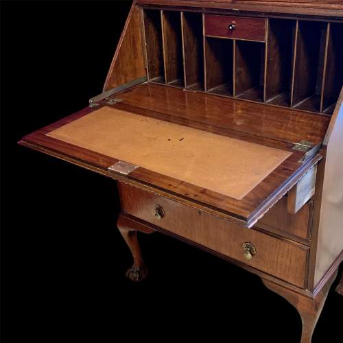 Late 19th Century Walnut Bureau Bookcase image-5