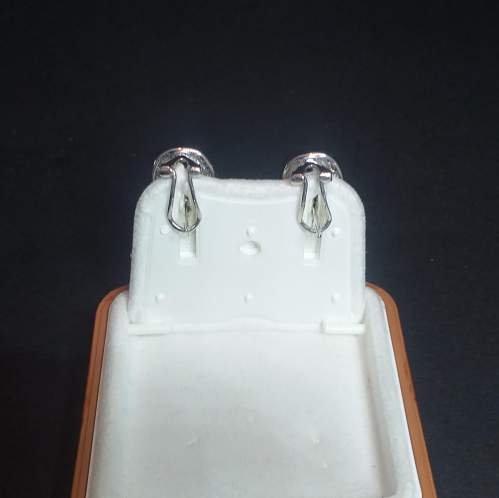 18ct White Gold Garnet Diamond Earrings image-5