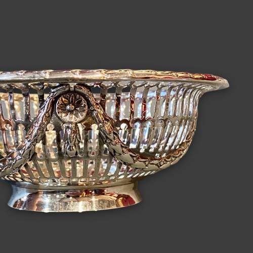 18th Century Fretwork Silver Bowl image-4