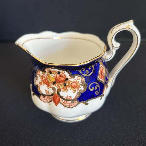 Royal Albert Heirloom Tea Set image-5