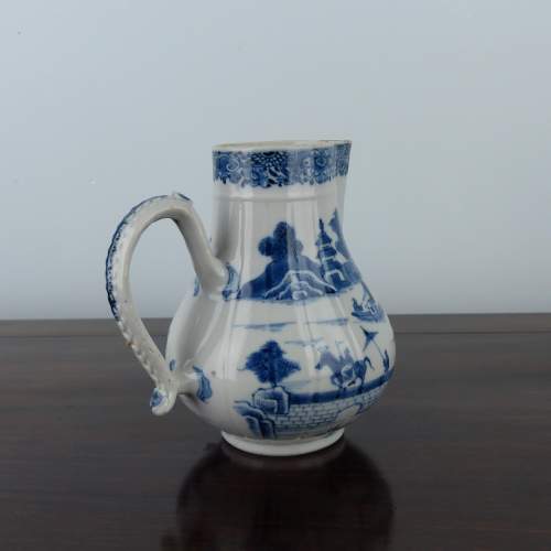 18th Century Chinese Porcelain Blue & White Jug image-3