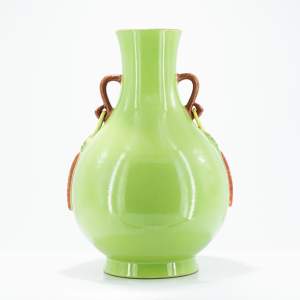 Fine Quality Large Chinese Green Glazed Pear Shaped Vase