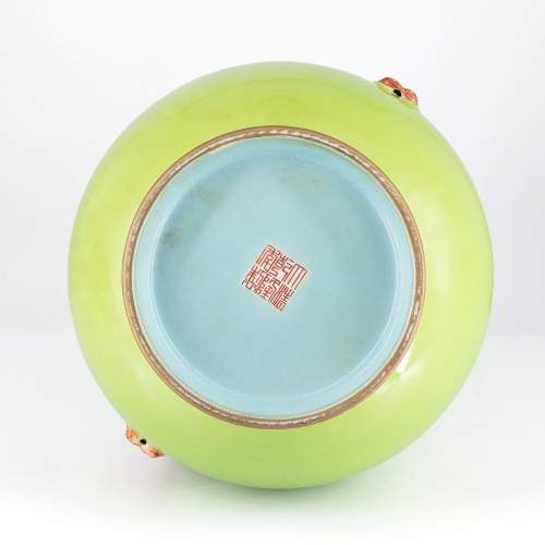 Fine Quality Large Chinese Green Glazed Pear Shaped Vase image-6