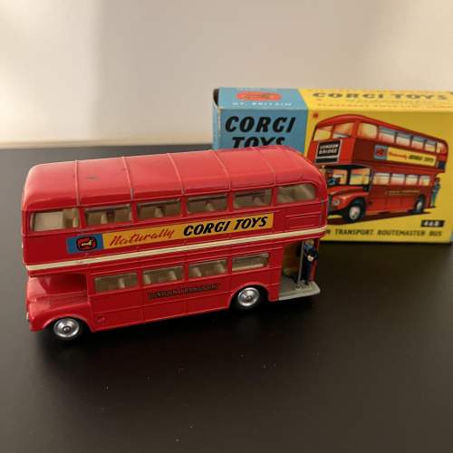 Corgi 468 Routemaster London Bus 1964-66 With Box image-1