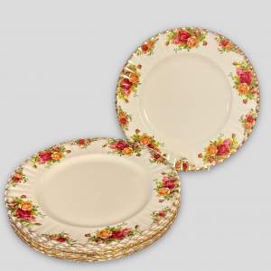 Set of Six Royal Albert Old Country Roses Dinner Plates