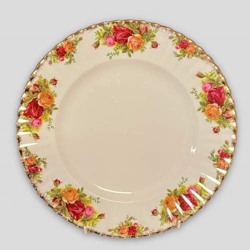 Set of Six Royal Albert Old Country Roses Dinner Plates image-2