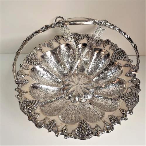 Impressive Edwardian Silver Plate Table Grape Basket & Scissors image-1