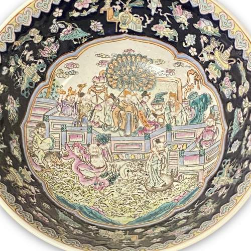 20th Century Chinese Medallion Bowl image-4