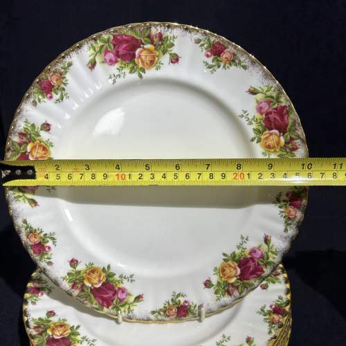 Six Royal Albert Old Country Roses Dinner Plates image-2