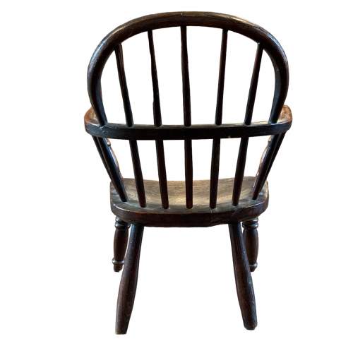 19th Century Apprentice Piece Childs Windsor Chair image-4