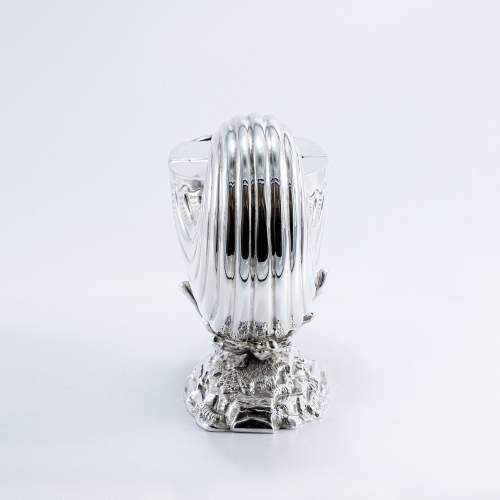 A Vintage Silver Plated Nautilus Shell Spoon Warmer image-5