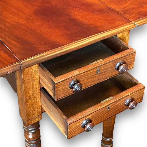 19th Century Rosewood Pembroke Table image-6