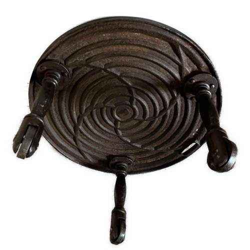 A 19th Century Welsh Antique Cast Iron Cheese Stand image-2