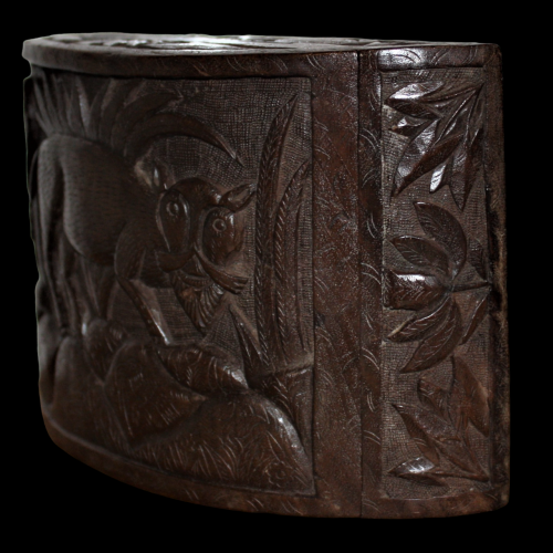 Ethnographica - A Fine Carved Hardwood Indian Box image-2
