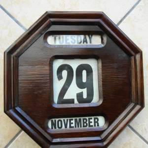 Edwardian Oak Perpetual Calendar