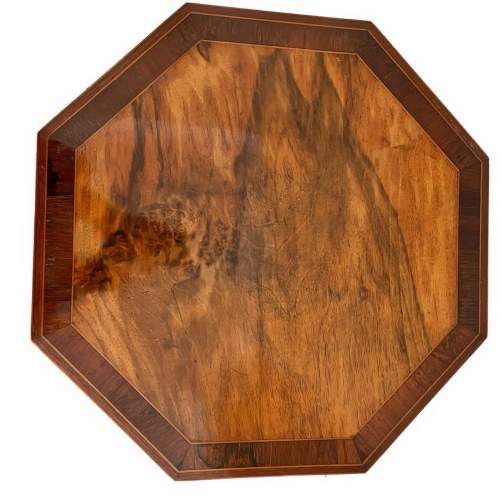 An Early Victorian Walnut & Rosewood Tripod Table image-2