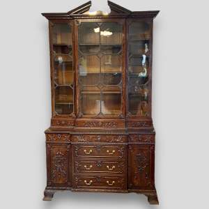 Chippendale Period Breakfront Mahogany Bookcase