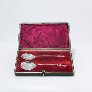 An Antique Victorian Pair of Cased Sterling Silver Apostle Spoons