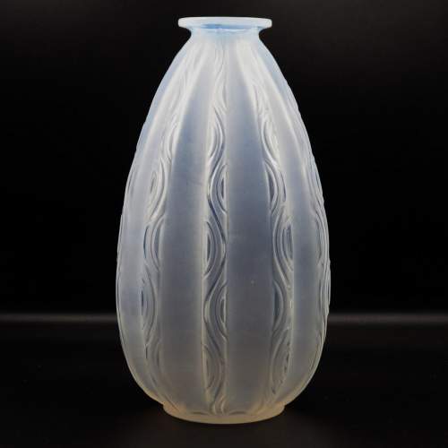 Sabino 1930s Art Deco Ondulation Opalescent Glass Vase image-1