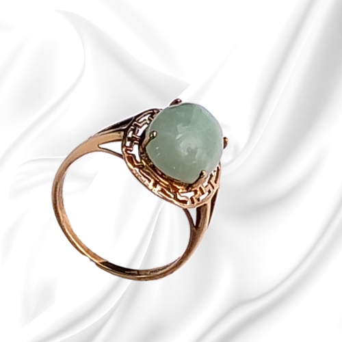 Gold Jade Ring image-3