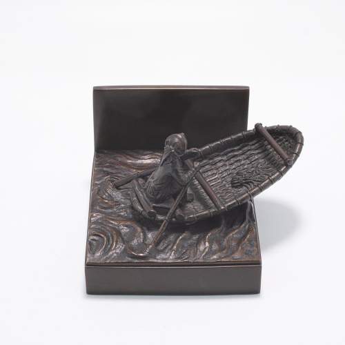 Vintage Japanese Bronze Desk Ornament of a Woman Rowing a Boat image-2