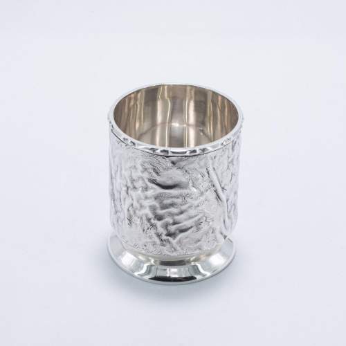 A Small Vintage Sterling Silver Cup image-3