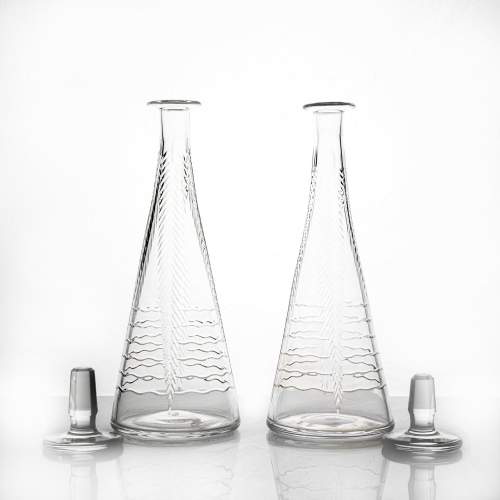 A Pair of Mid Century Webb Corbett Clear Cut Glass Decanters image-2