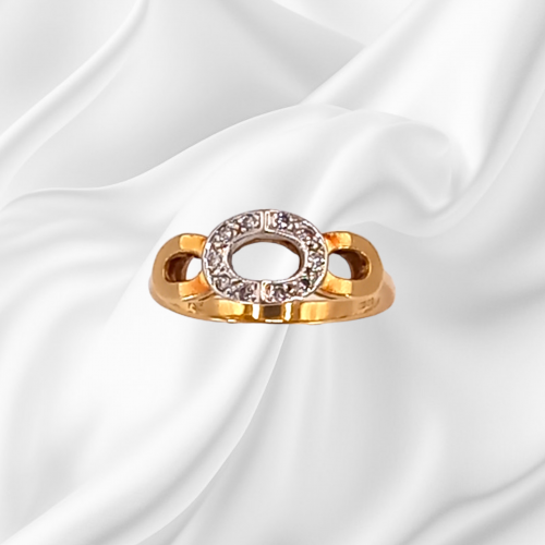 18ct Gold Diamond Unusual & Attractive Design Ring. London 1978 image-1