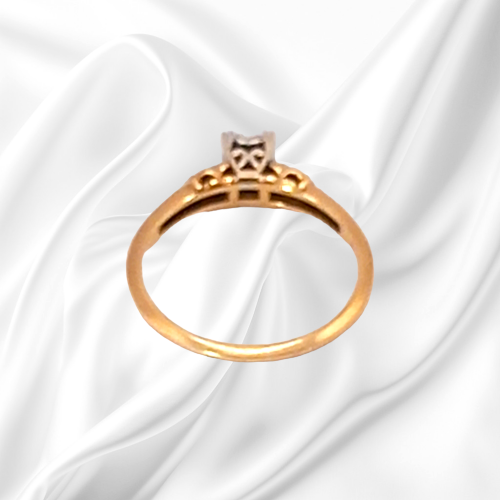 18ct Gold Diamond Hearts Ring. Birmingham 1964 image-6