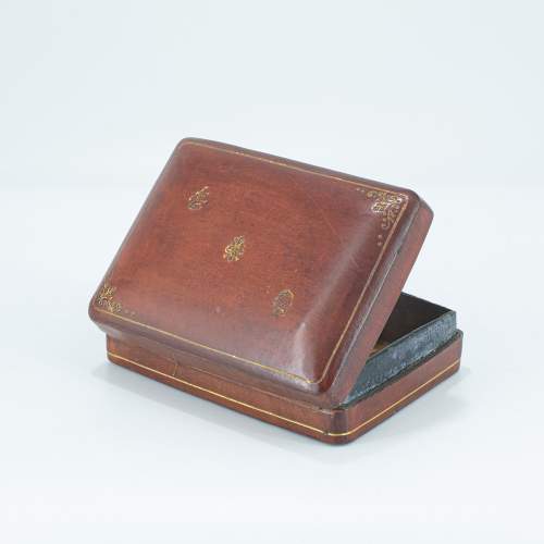 Vintage Italian Gilt Tooled Leather Box image-2