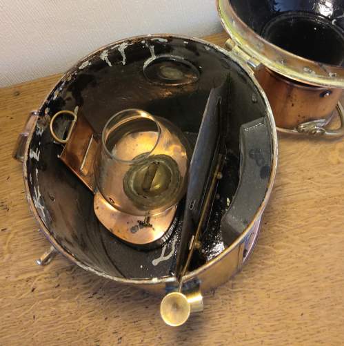 Ships Meteorite Copper and Brass Shuttered Signal Lamp image-6