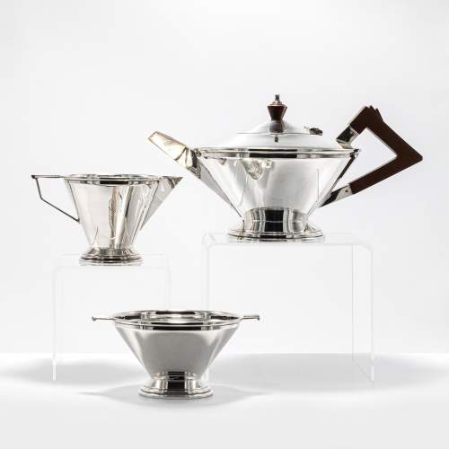 An Art Deco Three Piece Silver Plated Teaset image-2