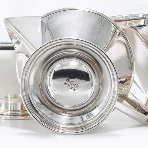 An Art Deco Three Piece Silver Plated Teaset image-6