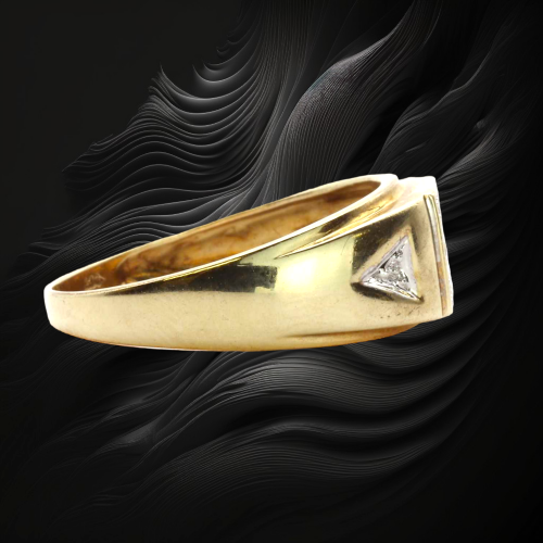 Gold Eyecatching Multi Diamond Ring image-4