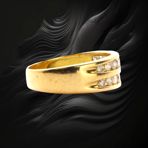 18ct Gold Multi Diamond Ring image-3