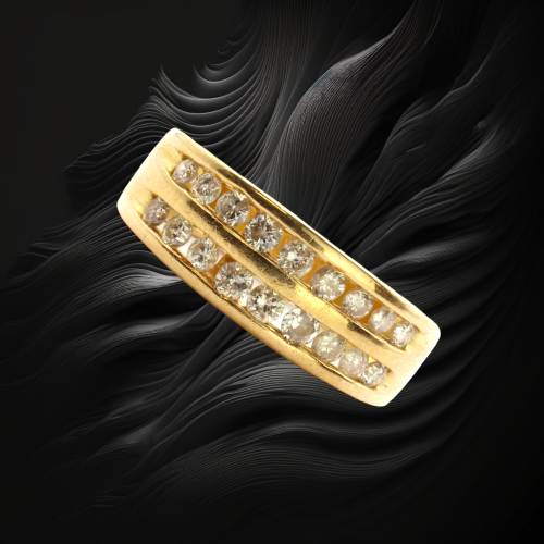 18ct Gold Multi Diamond Ring image-5