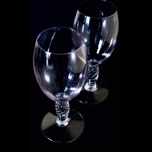 Pair of Art Deco Bi-colour Neodymium Wine Glasses image-3