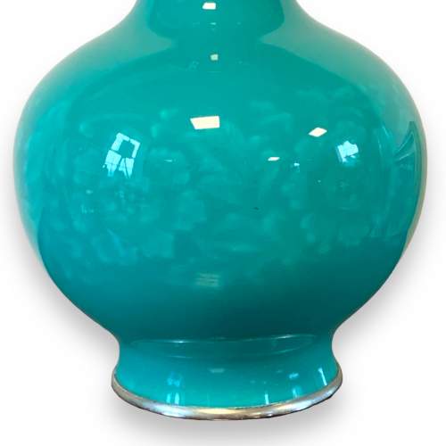 Japanese Emerald Green Enamel Vase from the Ando Jubei Workshop image-3
