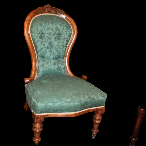 19th Century Carved Walnut Spoon Back Chair Upholstered in Damask image-1