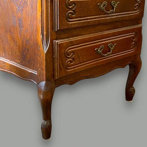 Early 20th Century Tall Oak Chest of Drawers image-5