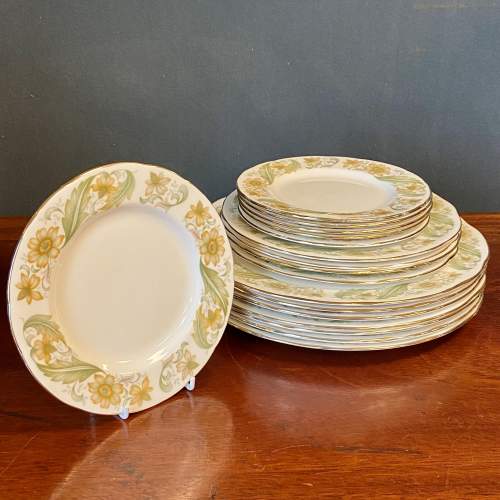 Thirty Two Piece Duchess Greensleeves Dinner Set image-3