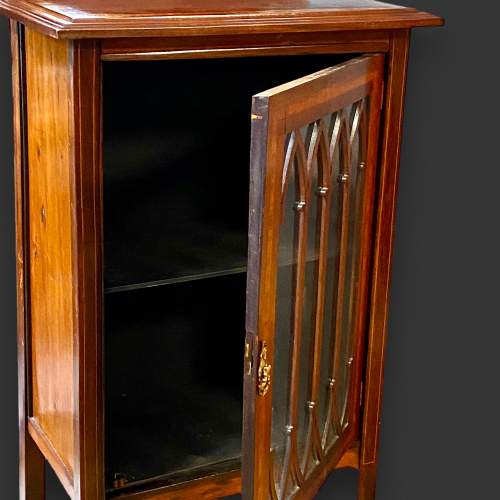 Unusual Edwardian Mahogany Display Cabinet image-3